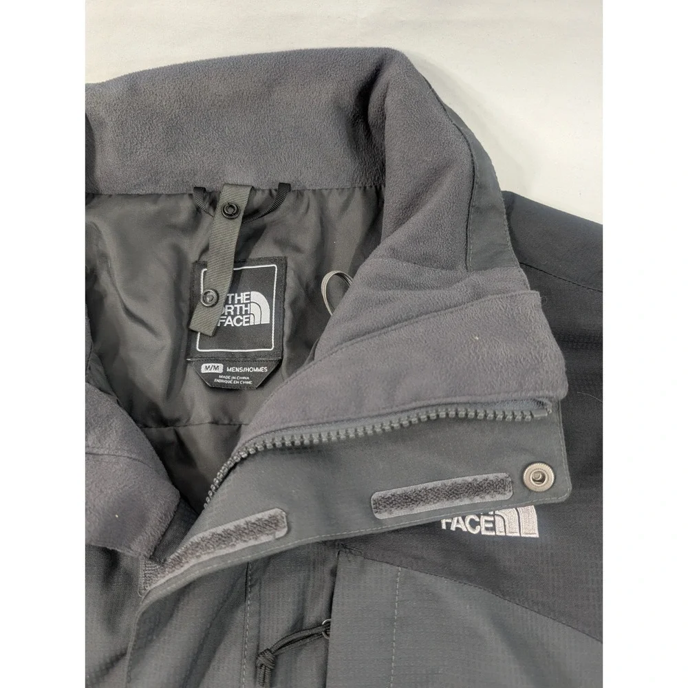 The‎ North Face HyVent WATERPROOF Jacket Men's Size Medium Gray Black Zip Front
